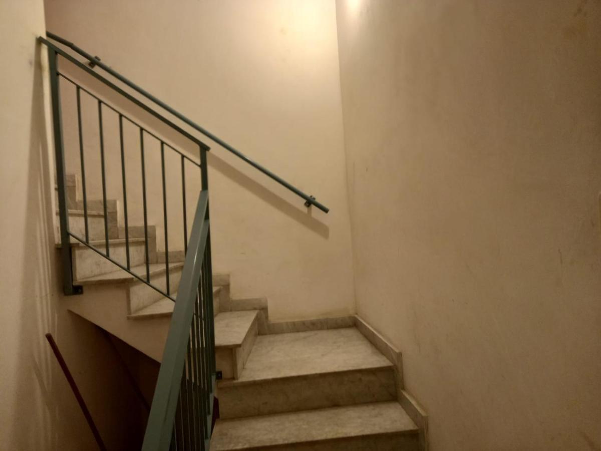 Room In Historical City Centre With Private Bathroom Catane Extérieur photo